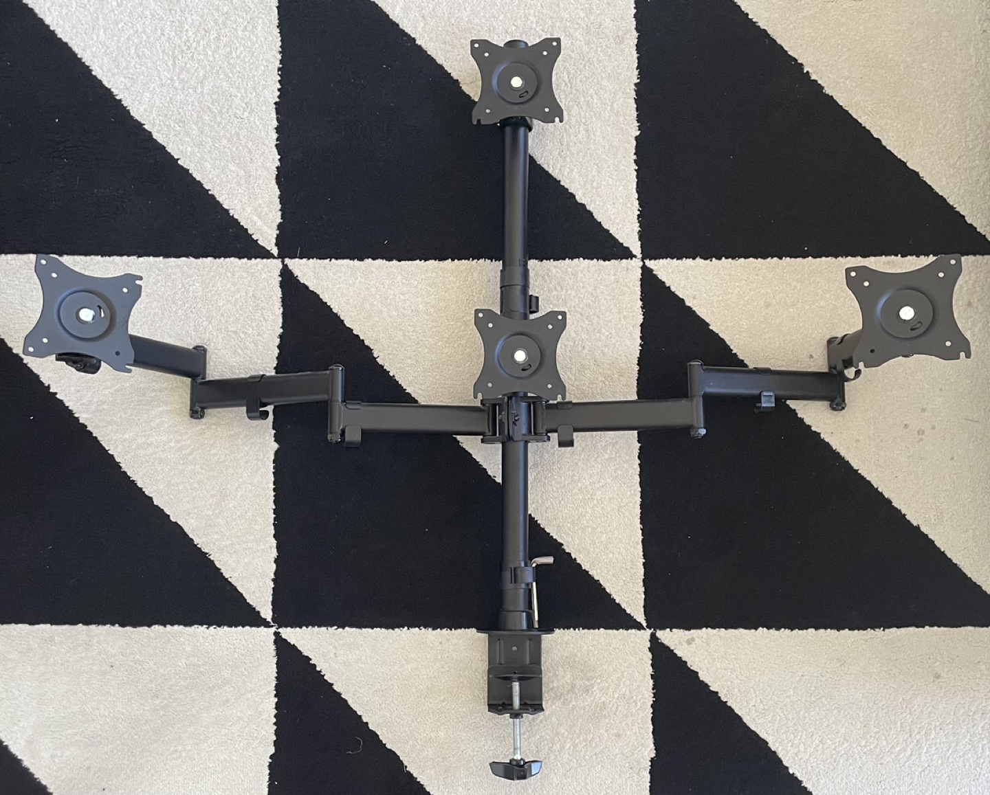 Monitor mount - up to 4 monitors thumbnail