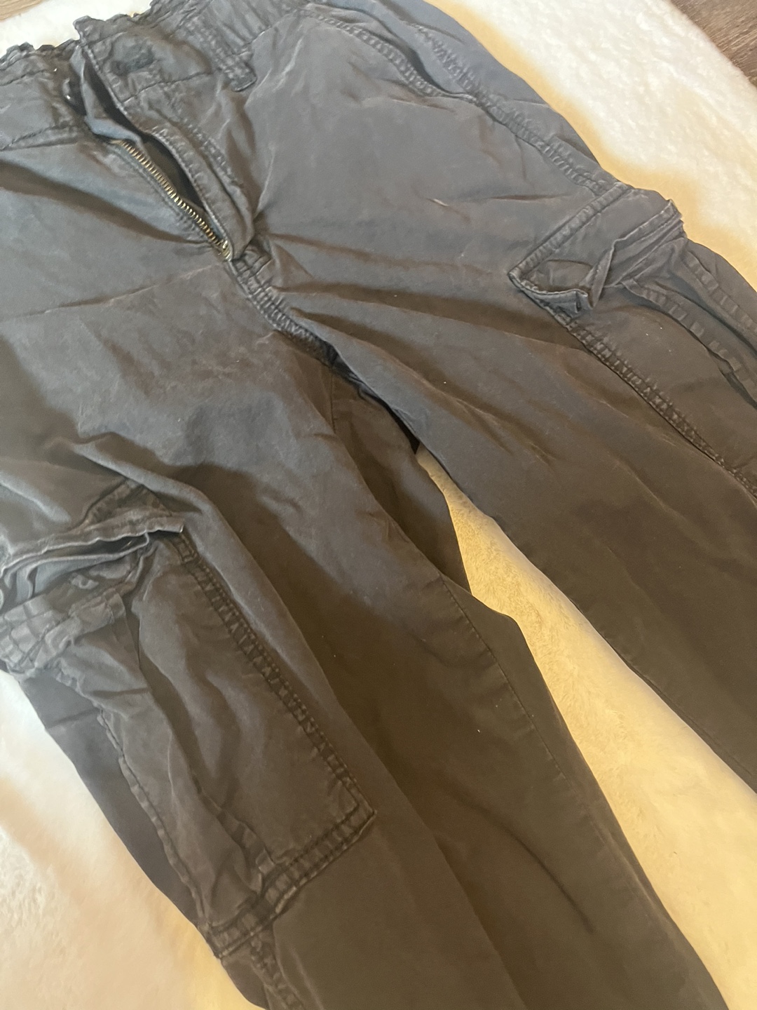 black cargo pants - photo 2