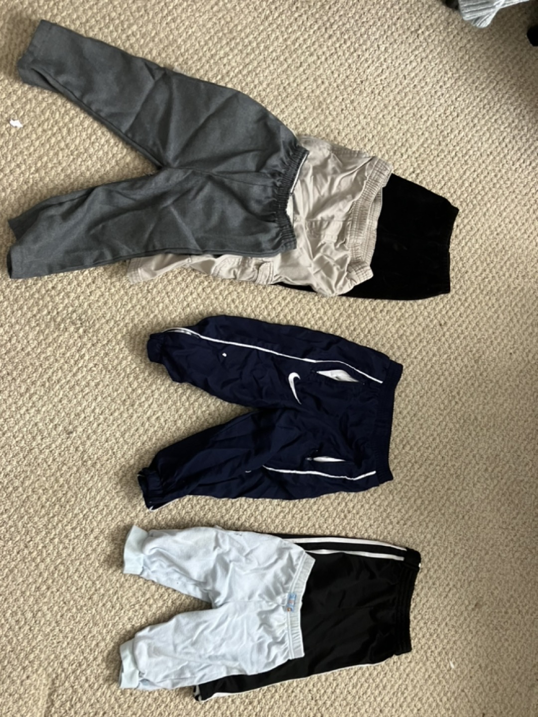 #FREECYCLE Well-loved Lot of various sizes baby clothes-boys - photo 4