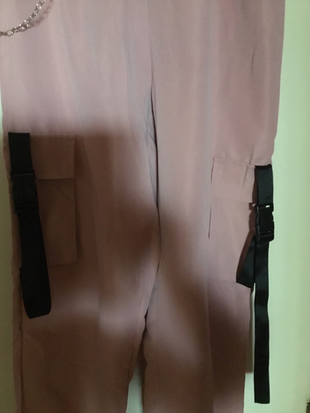 Dusty rose cargo pants image indicator(2)