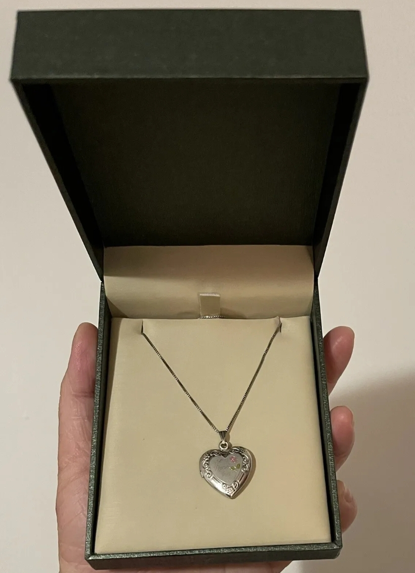 Mappins I Love You Locket