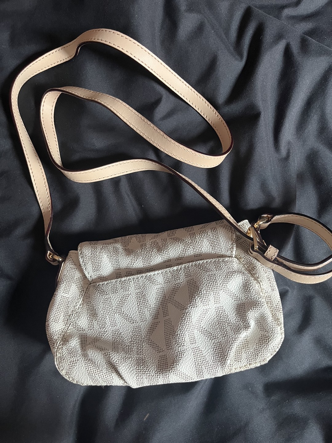 Michael Kors Crossbody Bag - photo 2