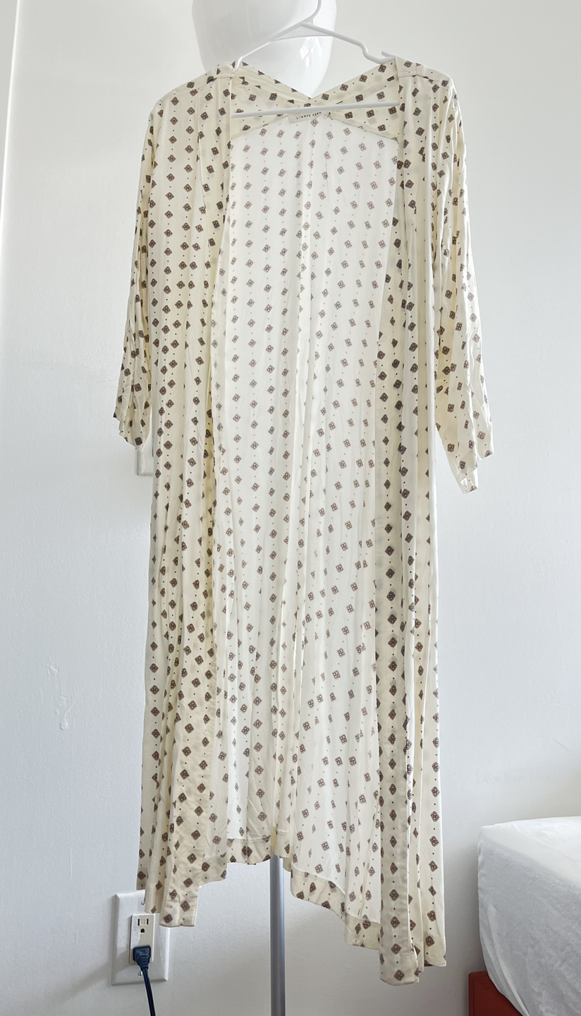 Lowrys Farm- Robe Coat
