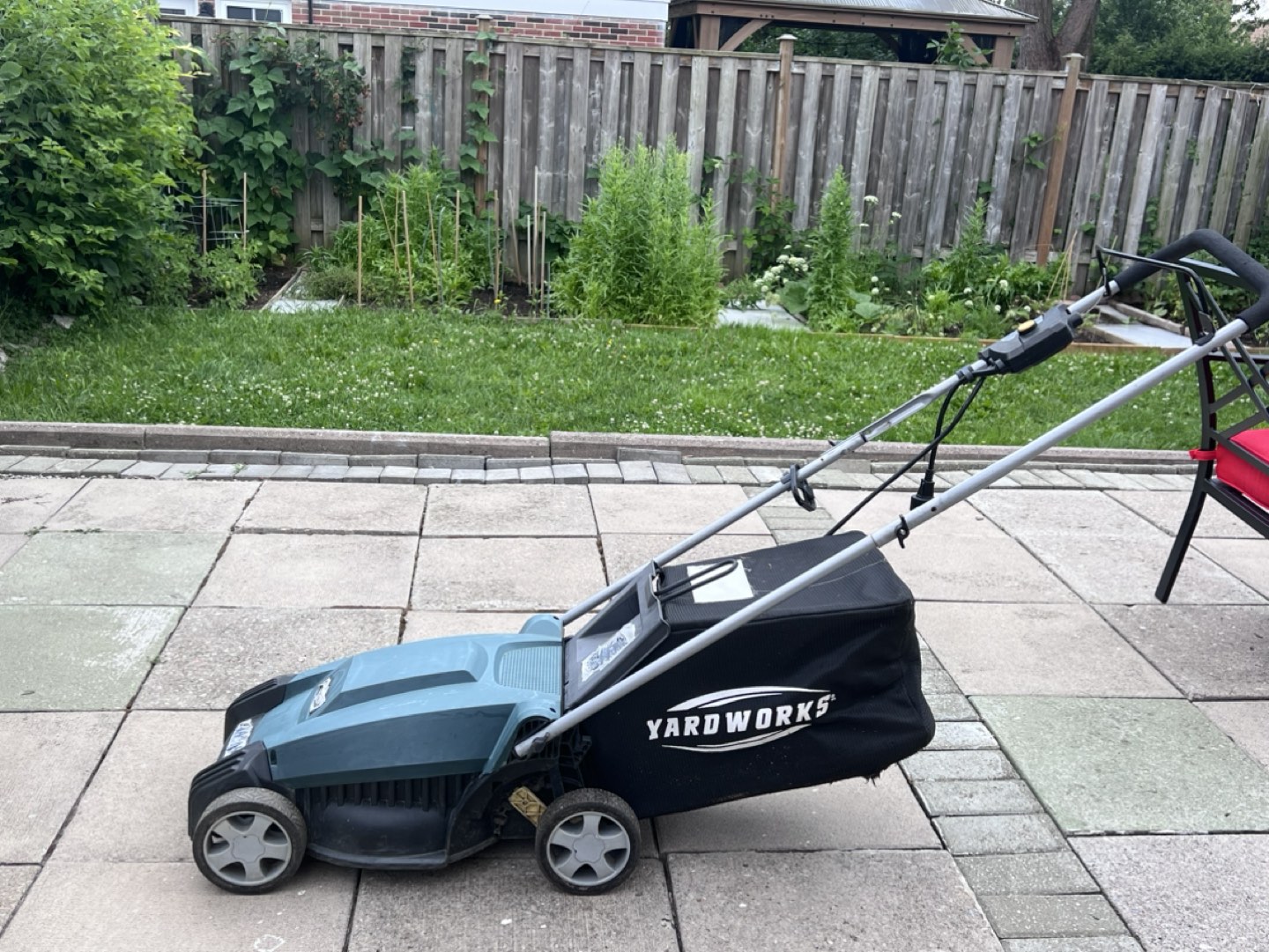 Yard works electric lawnmower