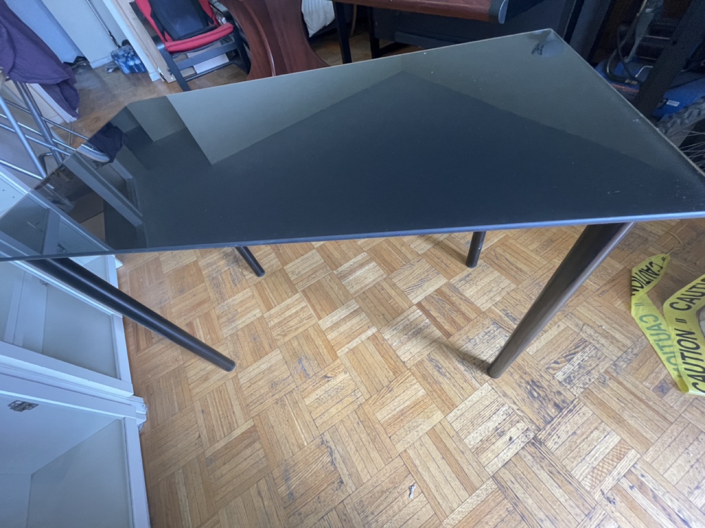 Black glass table image indicator(3)