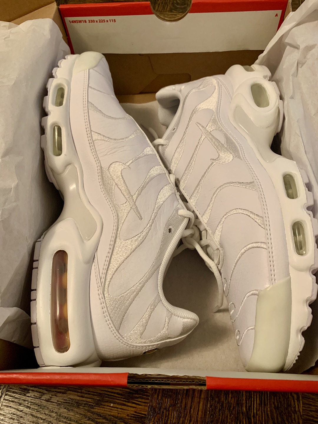 Men’s Nike Air Max Plus - photo 2