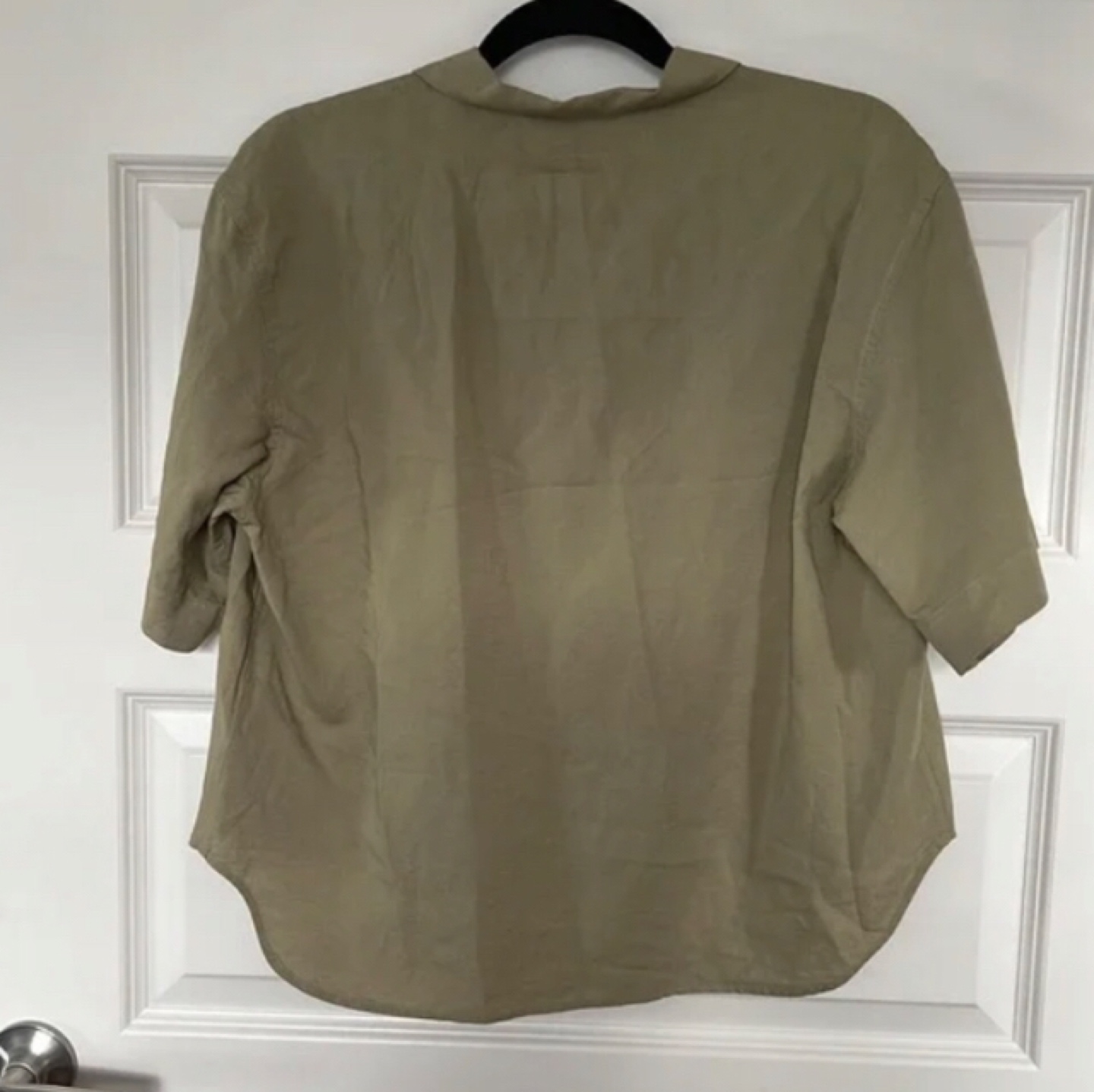 Bnwt Uniqlo shirt 💰 image indicator(2)