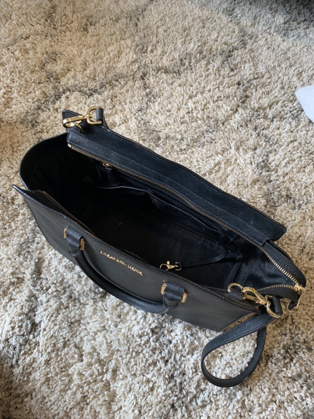 Michael Kors Selma Medium image indicator(3)