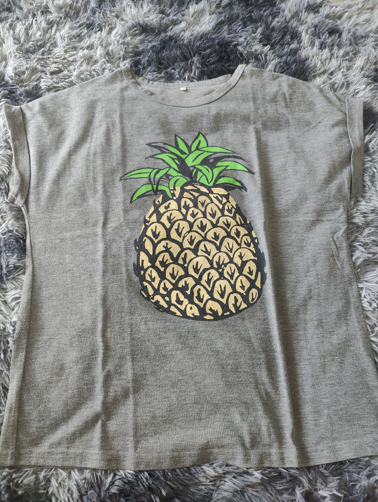 Tees pineapple size M #freecycle