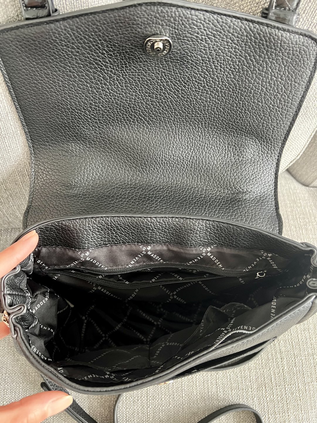 Steve Madden Crossbody Bag image indicator(3)