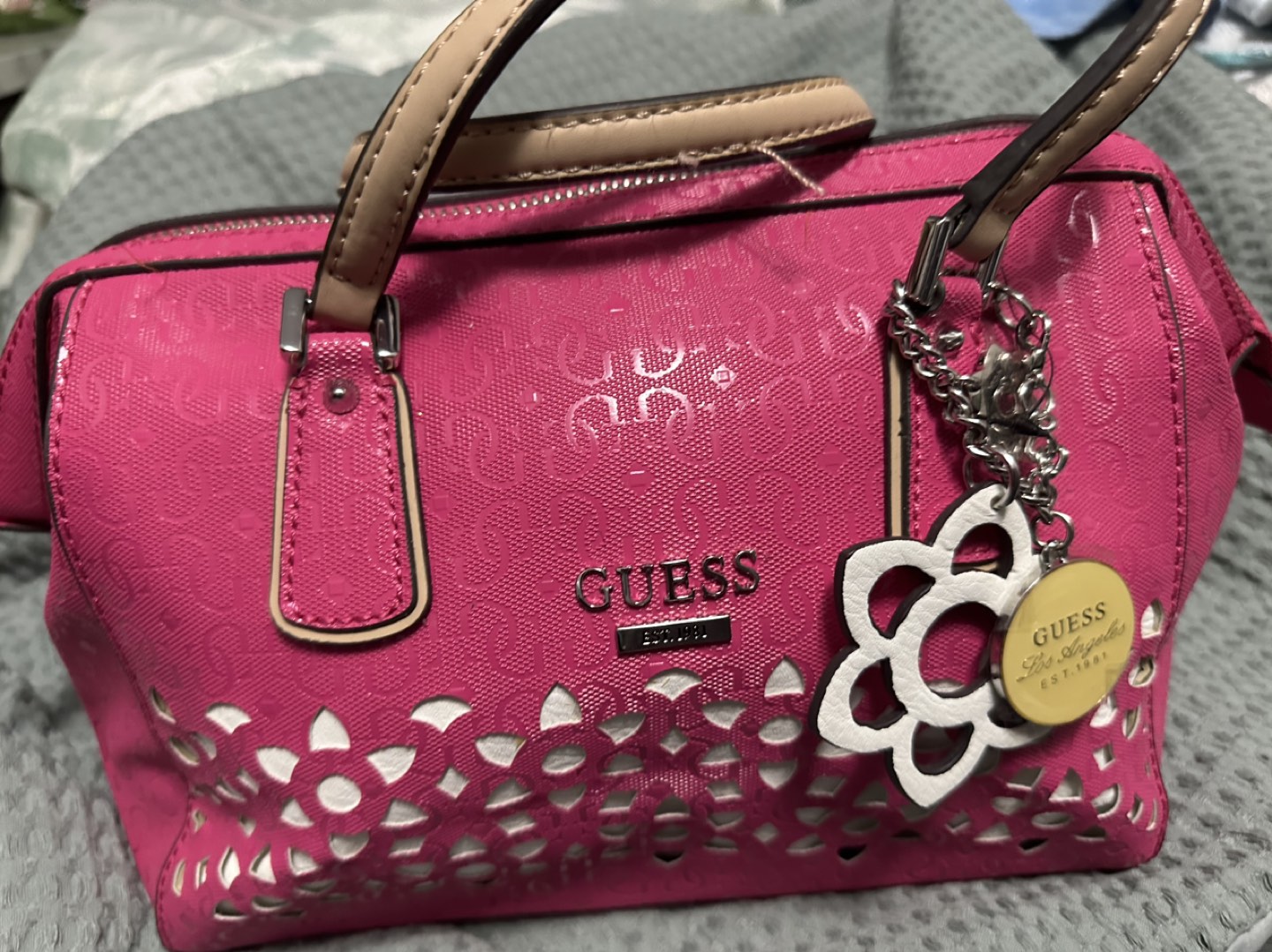 Guess satchel purse thumbnail