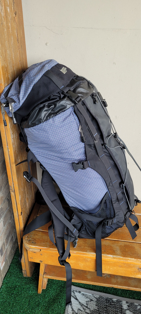 MEC Women's Backpacking Backpack image indicator(4)