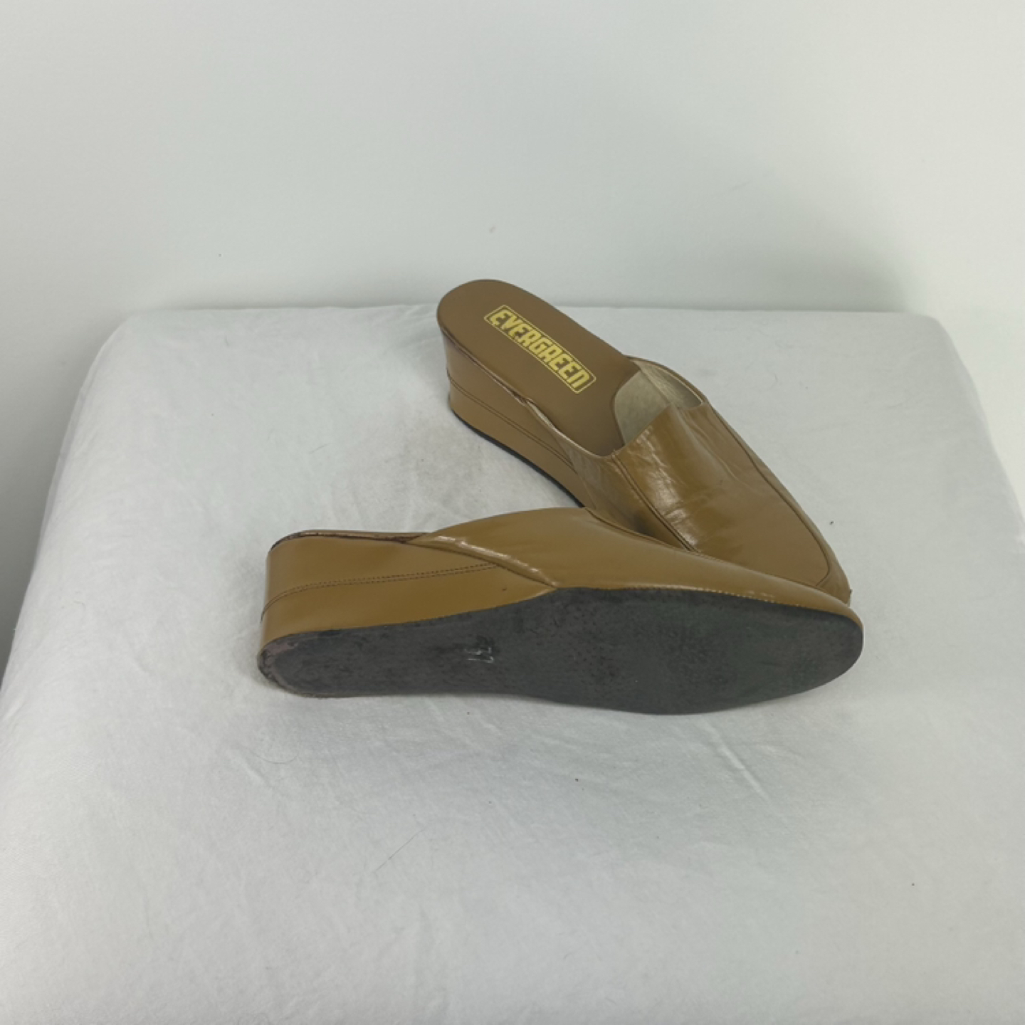 Vintage Evergreen Wedge Shoes - photo 4