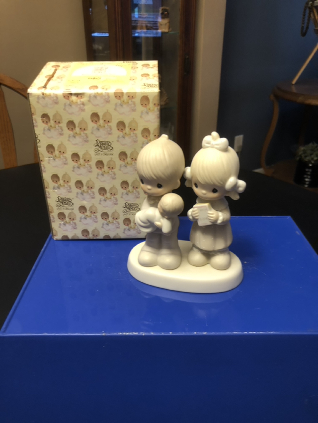 Precious Moments Figurine - photo 2
