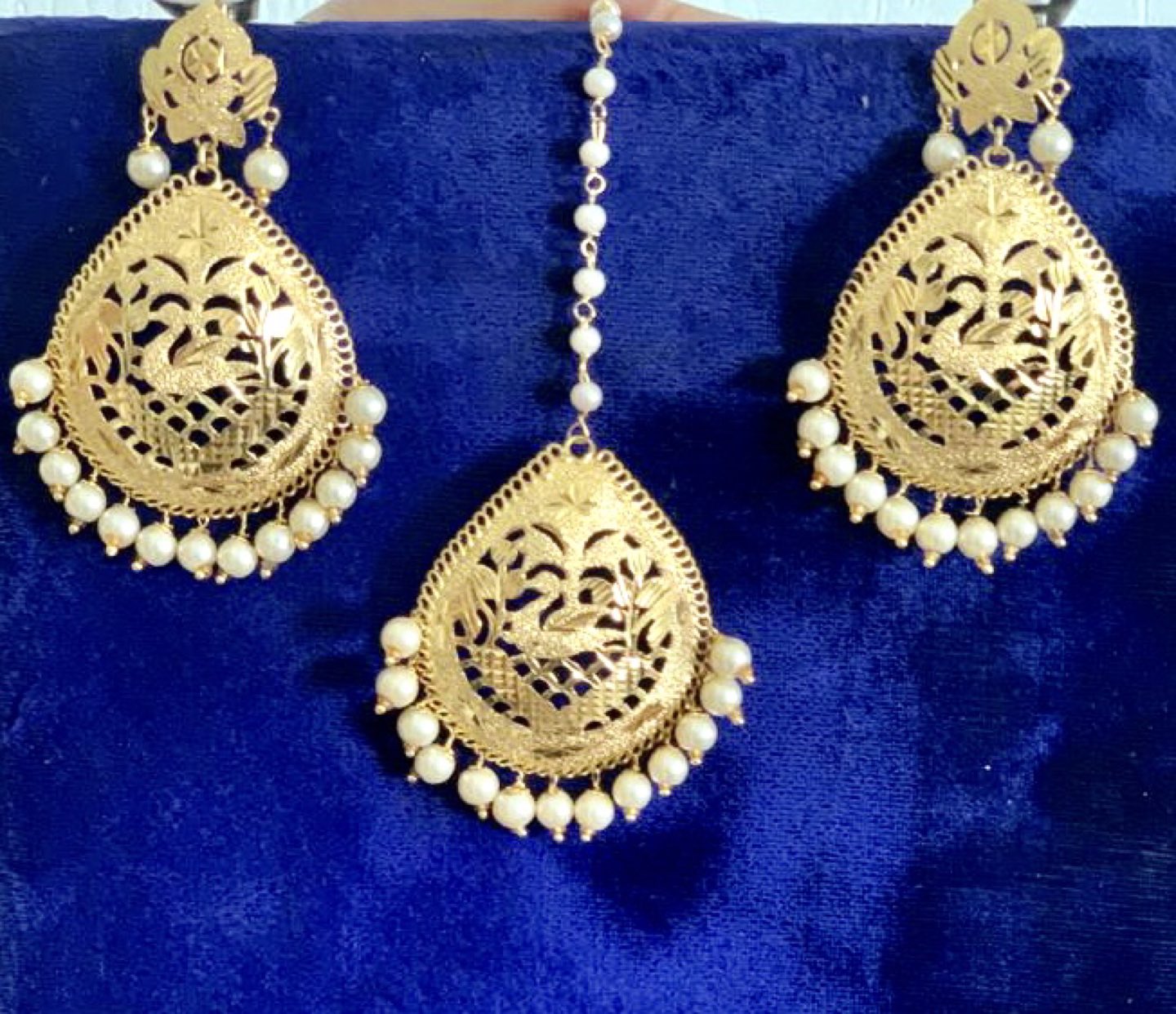 Earring set thumbnail