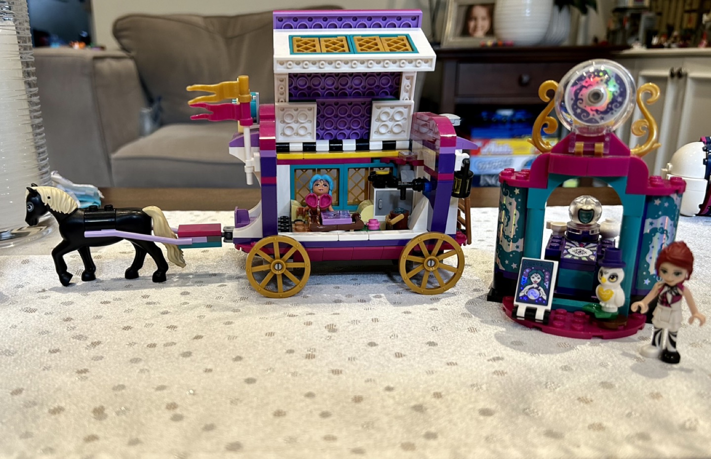 LEGO Friends Magic Caravan - photo 2