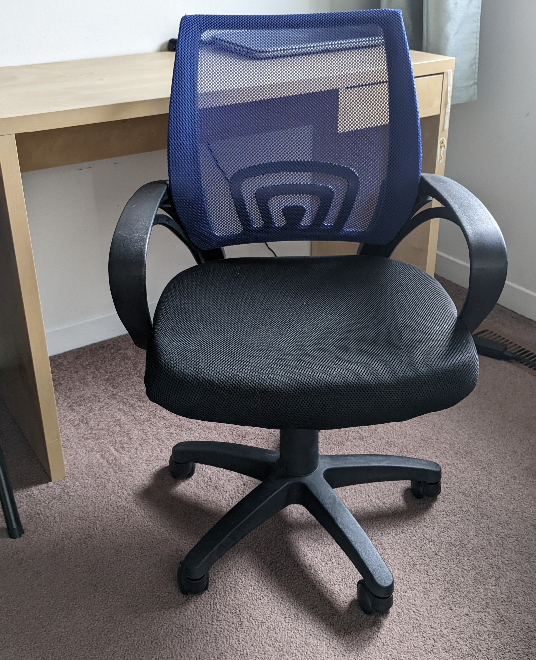 Computer Desk/office Ergonomic chair 