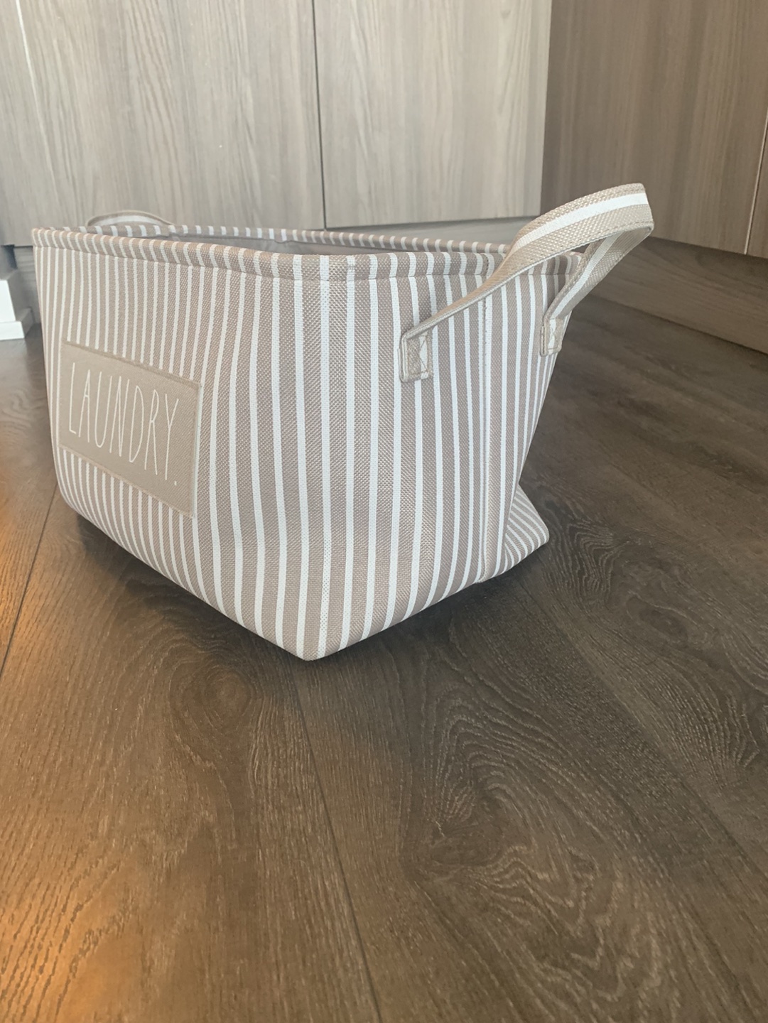 Laundry basket from Homesence beige MOVING OUT SALE - photo 3