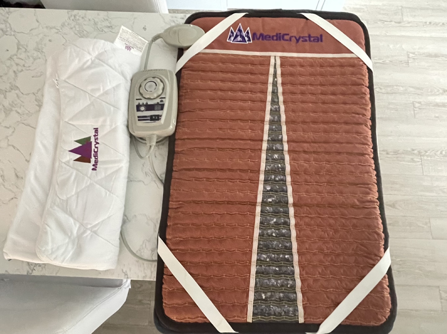 MediCrystal Infrared Heat Amethyst Mini Mat - 32"L x 20"W image indicator(7)