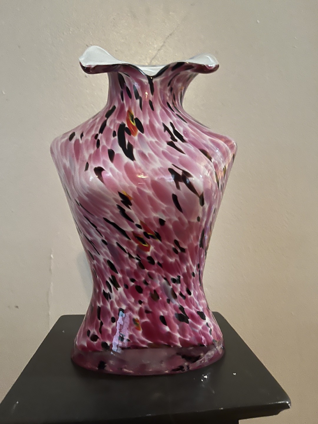 Vintage Pink Confetti Murano Style Bust Vase thumbnail