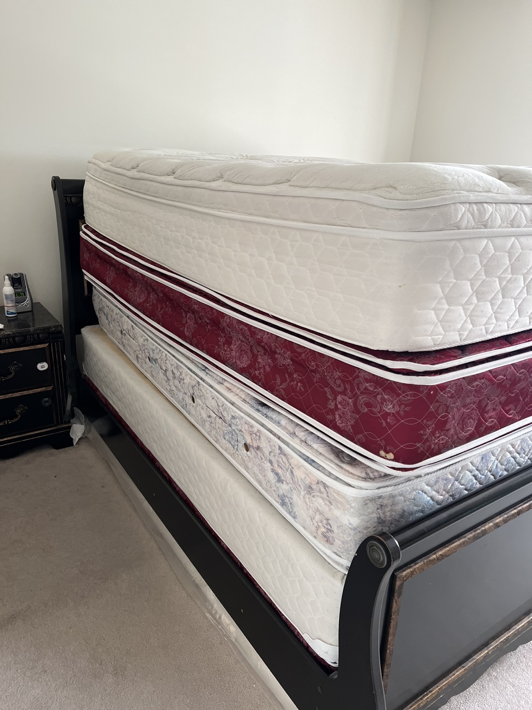 Queen mattress - photo 3
