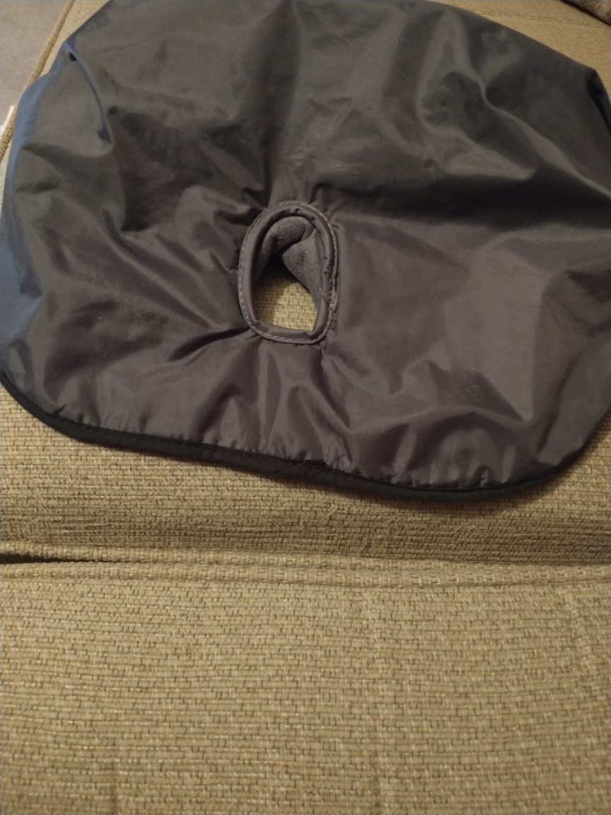Toddler's car seat protector when potty training. - photo 3