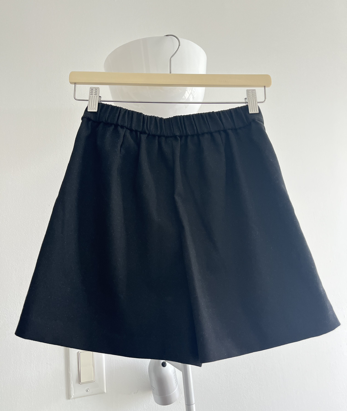 Brand New- Uniqlo- Short - photo 4