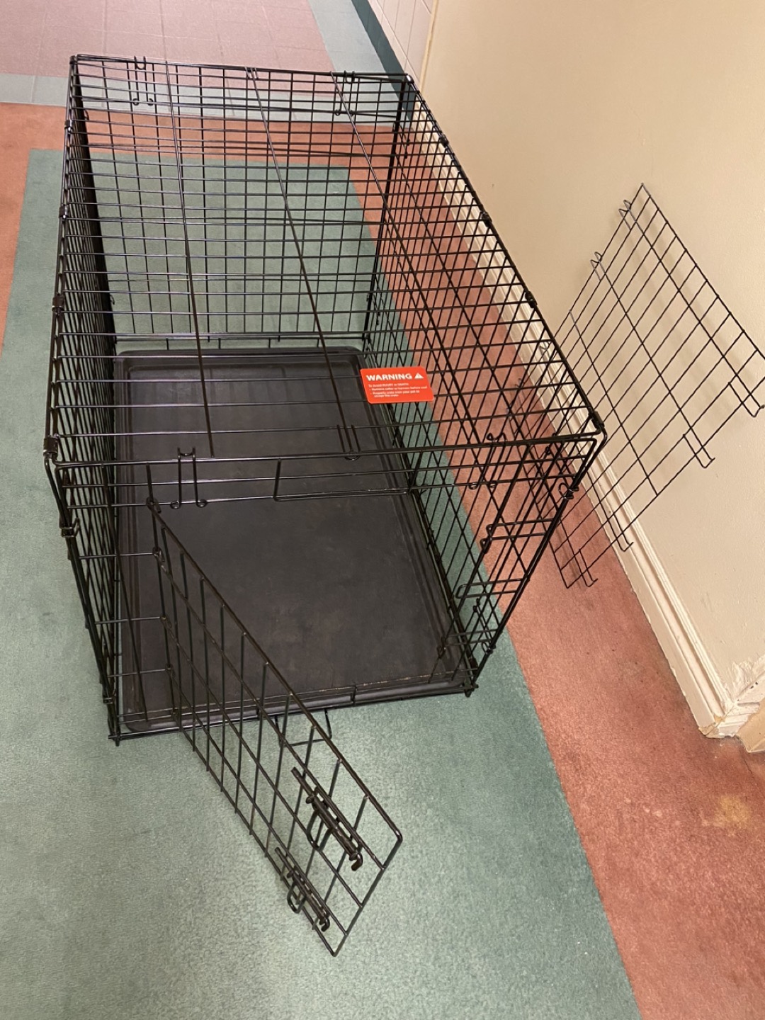 Dog cage thumbnail