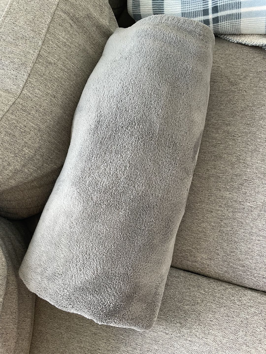 Full Queen Size Throw Blanket image indicator(4)