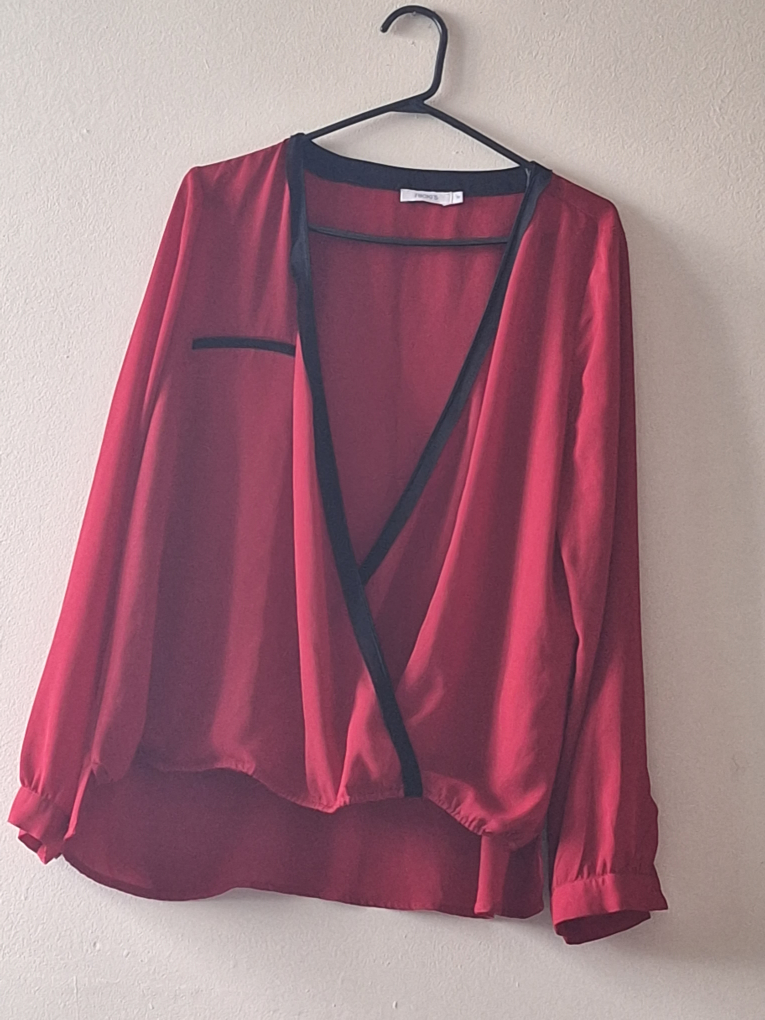 red and black blouse thumbnail
