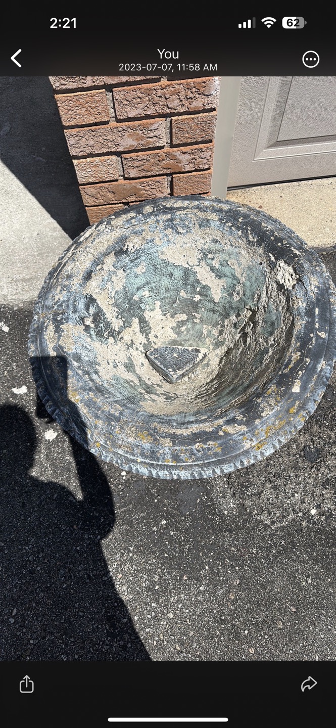 Two Concrete Round Bowl Outdoor Urn Planters - photo 3