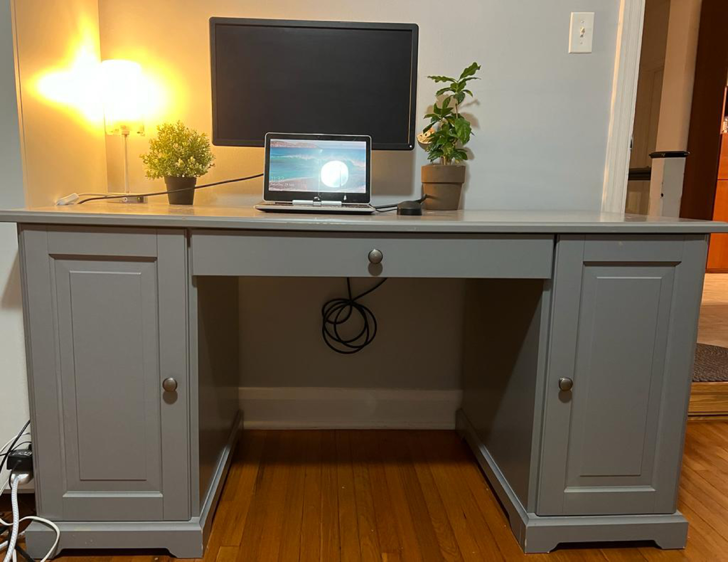 Wooden study table