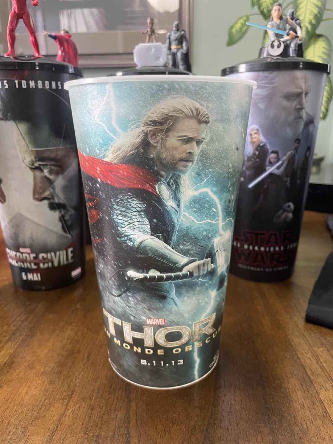 Movie theatre Cups image indicator(4)