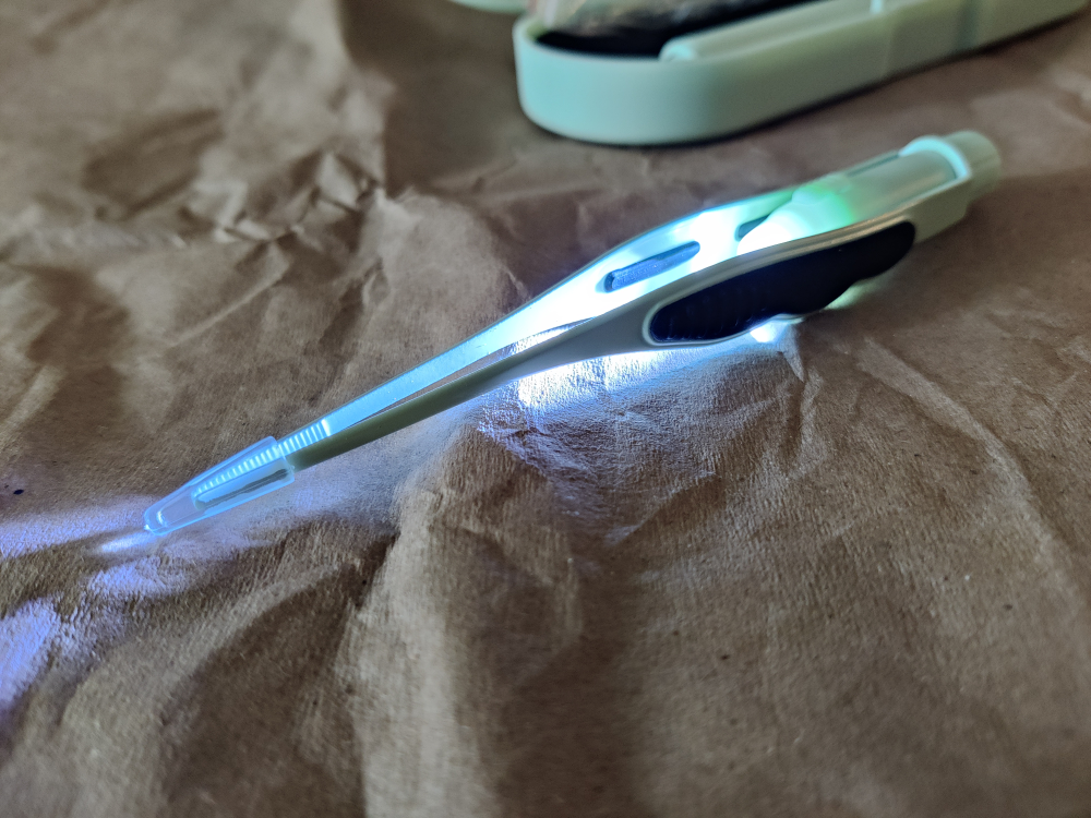 ear clean set with lights image indicator(2)