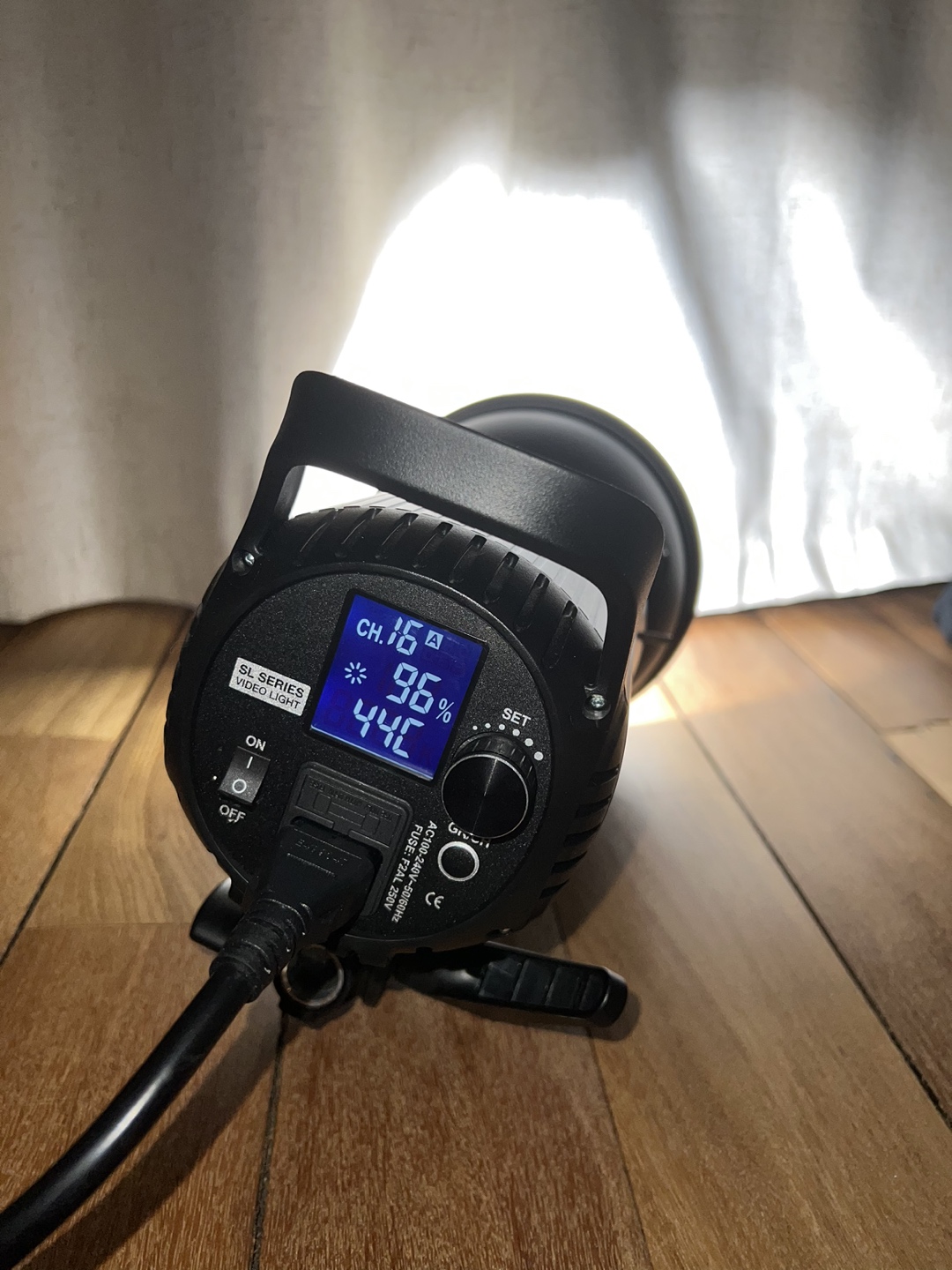 Godox SL60W + Soft Box