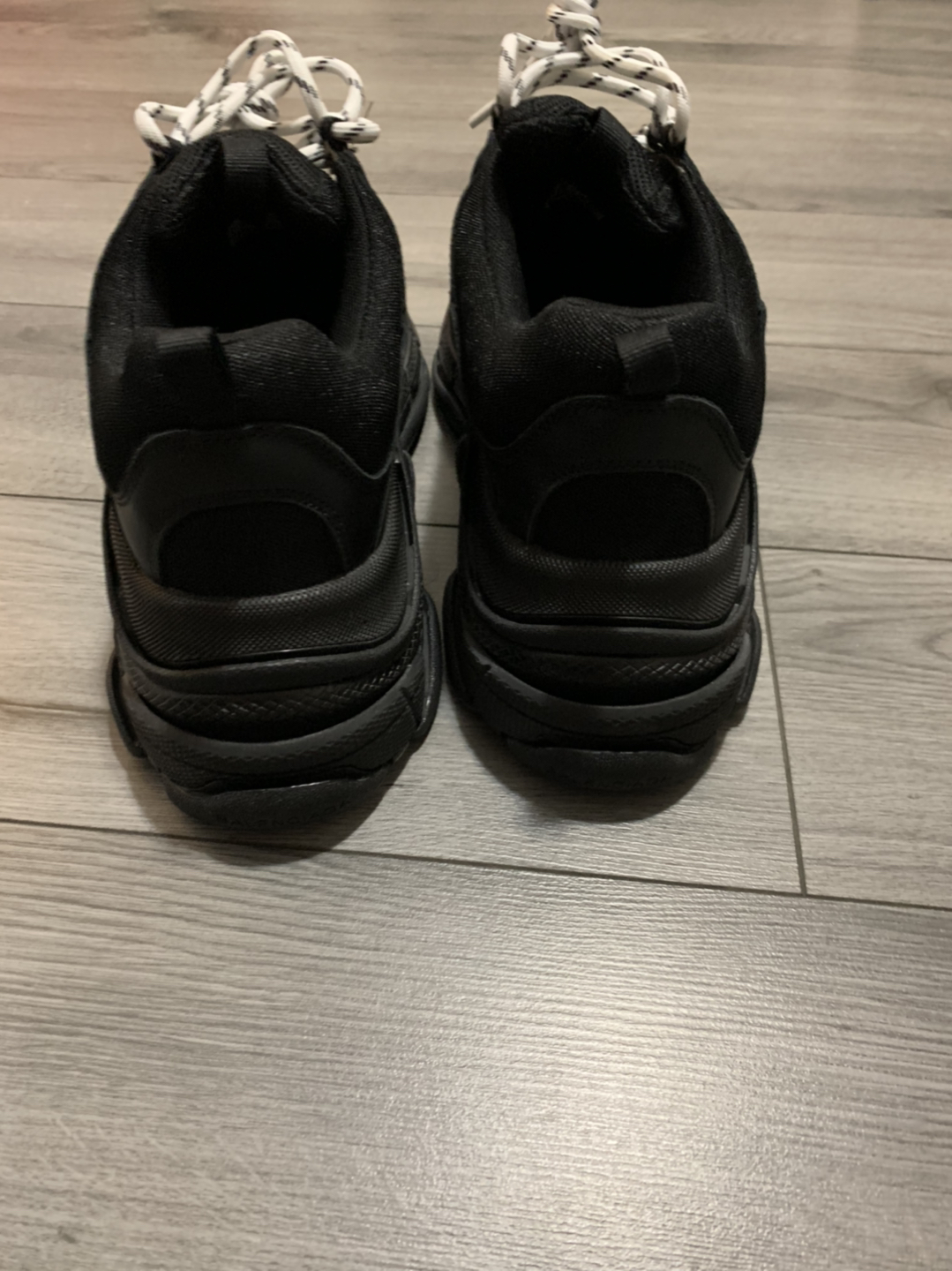 Balenciaga men shoes size 45 - photo 3