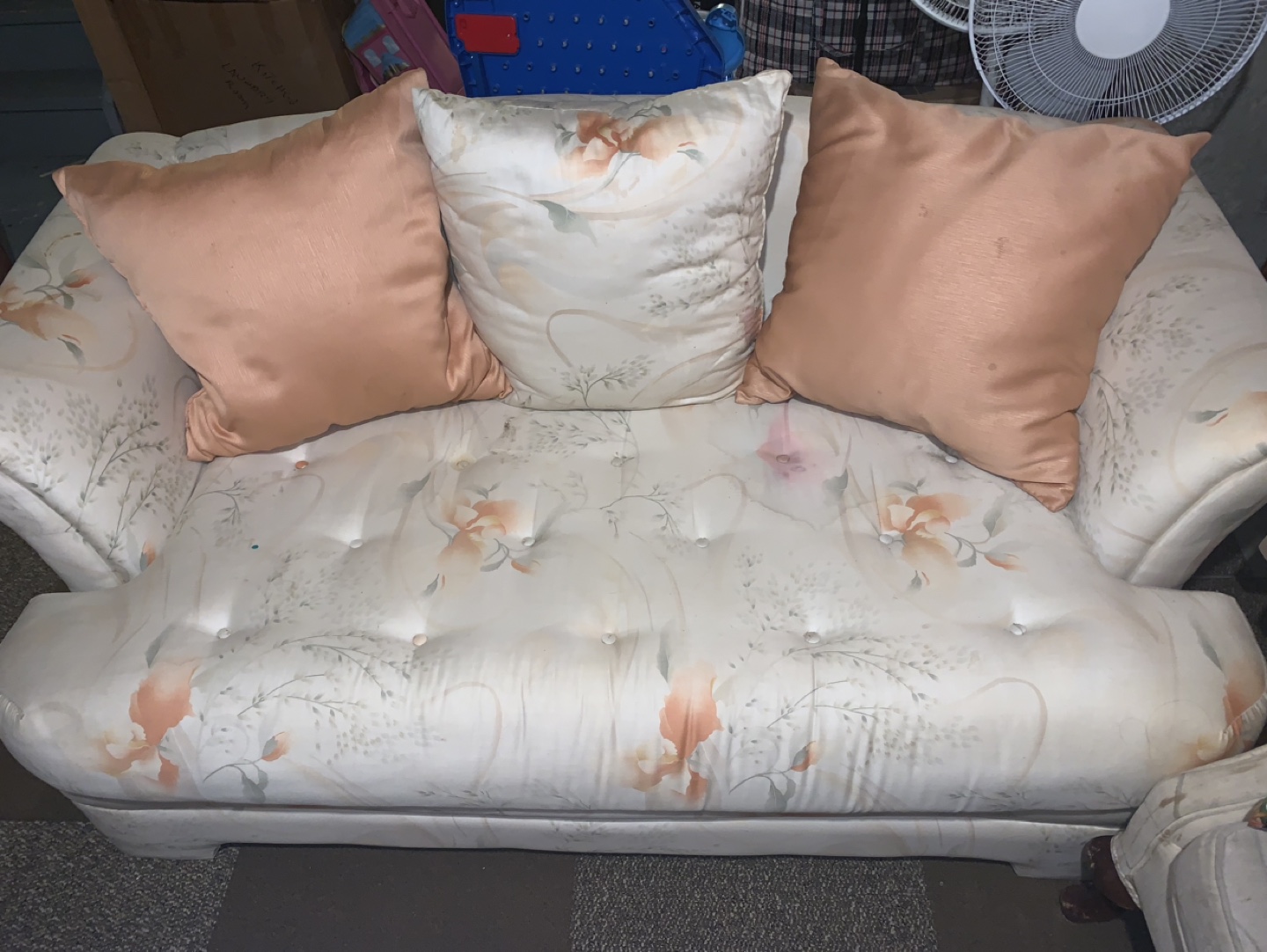 Sofa / love seat