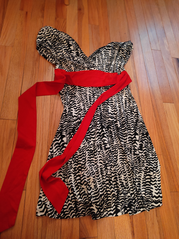 pretty pattern dress thumbnail