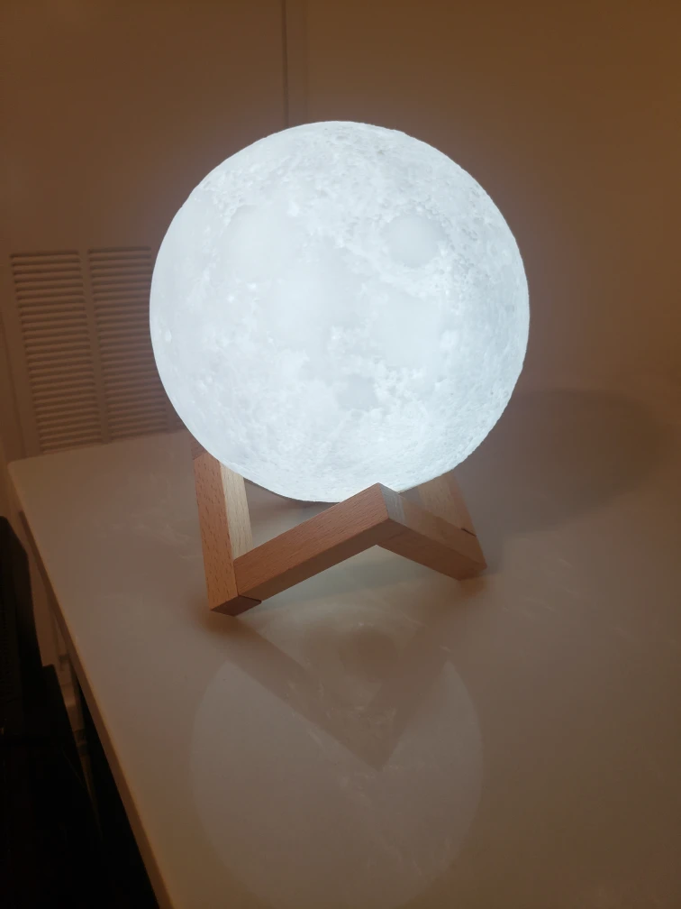 Realistic Moon Light with 3 Colours 💰 image indicator(2)