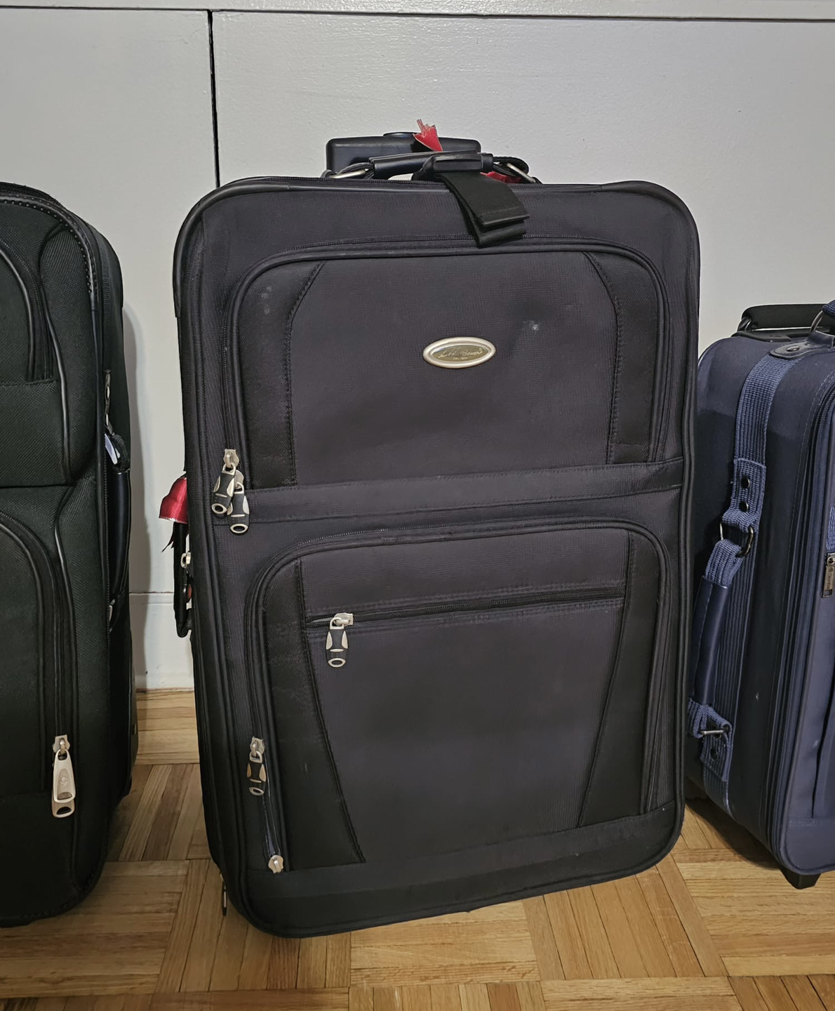 Luggage’s - photo 3