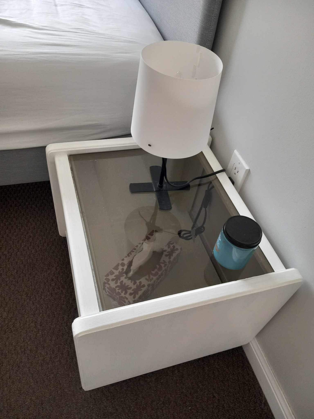 Side Table - photo 2