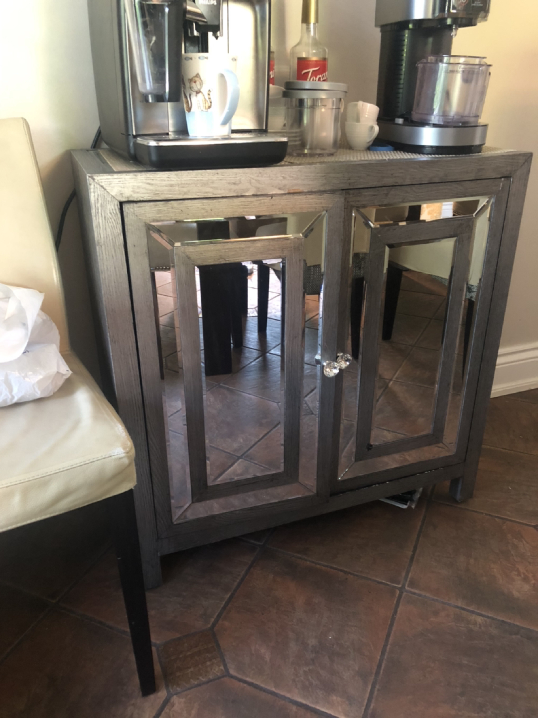 Mirrored Cabinet - photo 2