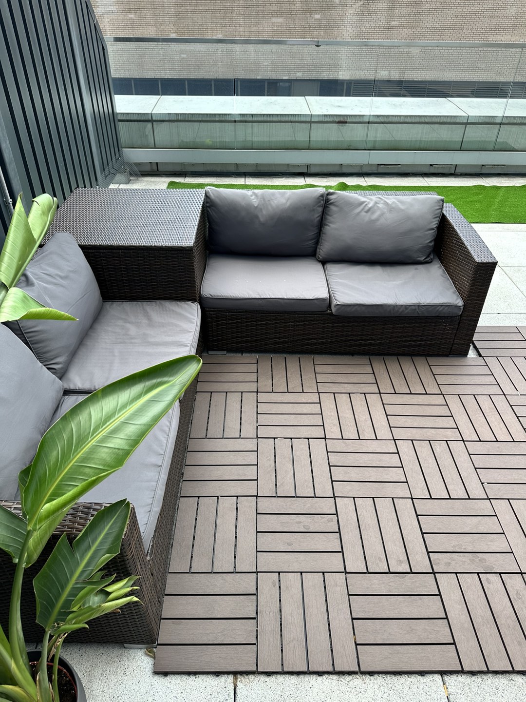 Patio set image indicator(2)