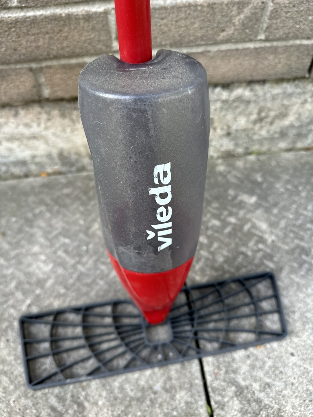 Vieda mop  stick with refill water bottle thumbnail