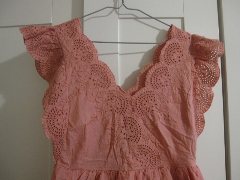 Light flower dress by GAP image indicator(2)