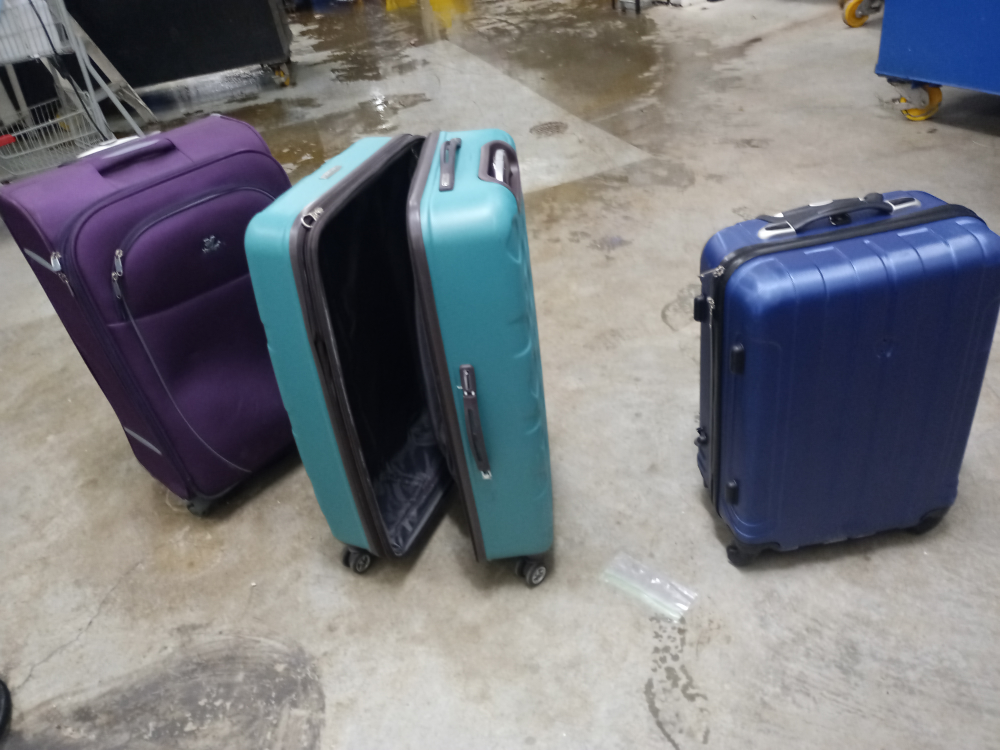 luggage bags  - photo 3