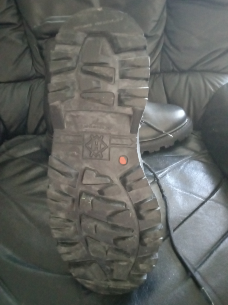 leather boots image indicator(3)