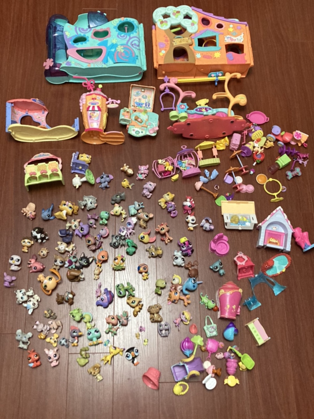 Littlest pet shop lot