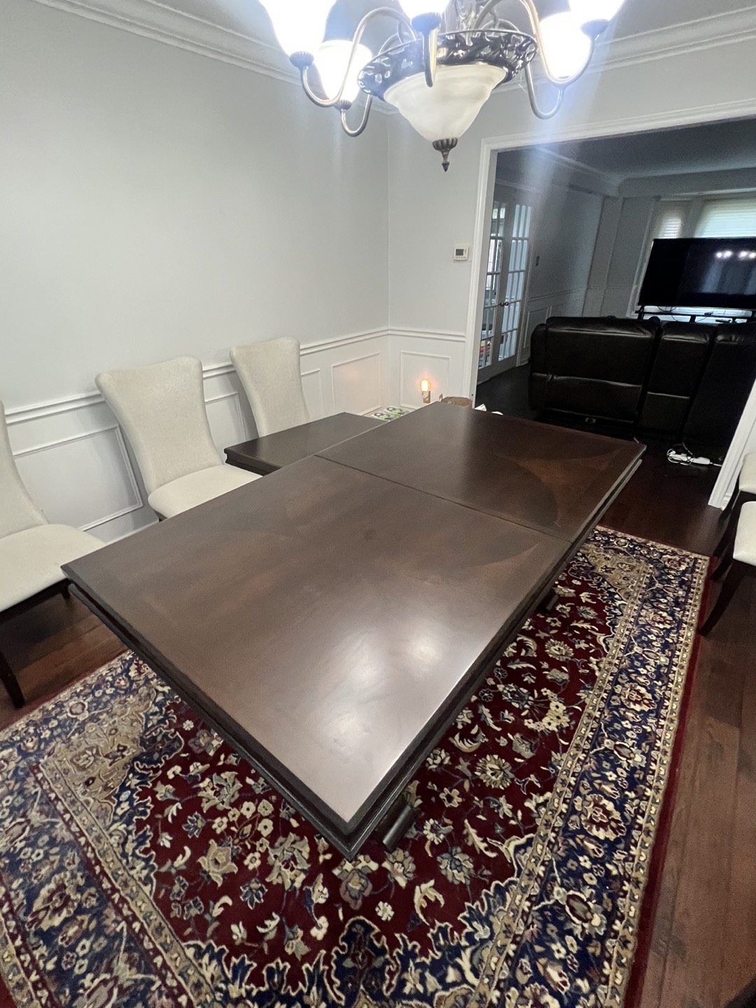 SEPARABLE DINING TABLE & CHAIR image indicator(4)