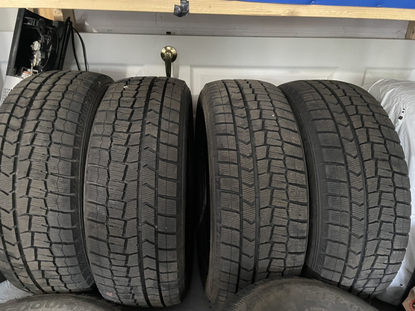 Winter tire thumbnail